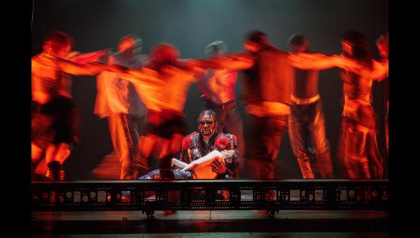 les-affames-theatre-du-chatelet-cthomas-amouroux-photo-4