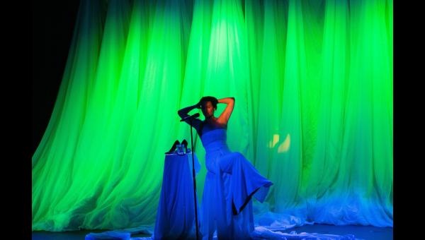 theomartin-oliviamoore-img_8730